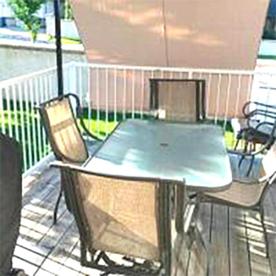 680 Sq Ft Private Space With Ensuite Bathroom YYC Kültér fotó